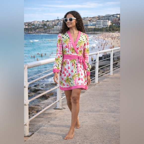 CELINA MOON Dresses & Skirts - Tuckernuck Celina Moon Lomg Sleeve Palm Print Wrap Mini Dress Sise Large NWT